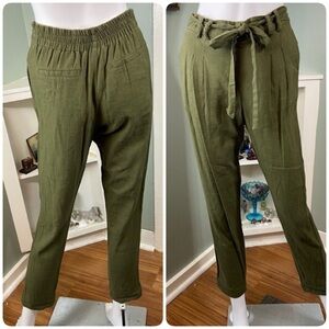 Forever 21 army green Linen blend Tie-Waist Cropped Pants tapered paper bag S
